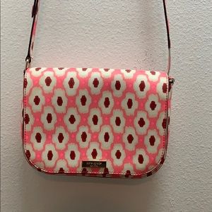 Kate Spade crossbody purse. New condition.